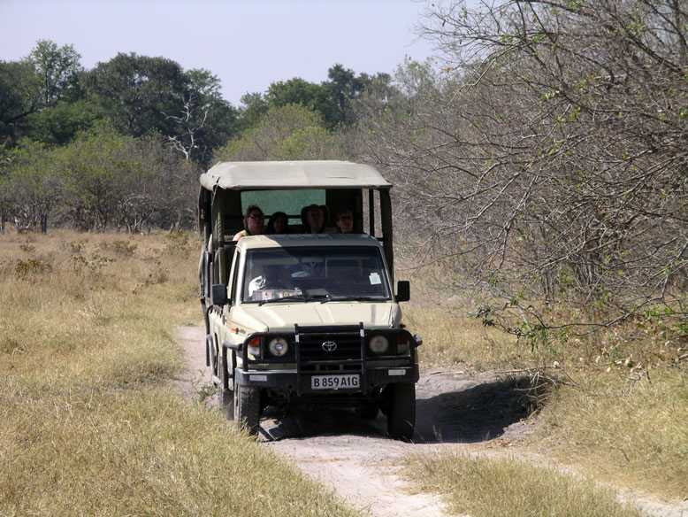 los que pagan a los tour operadores 3000€ por una vueltita a la reserva